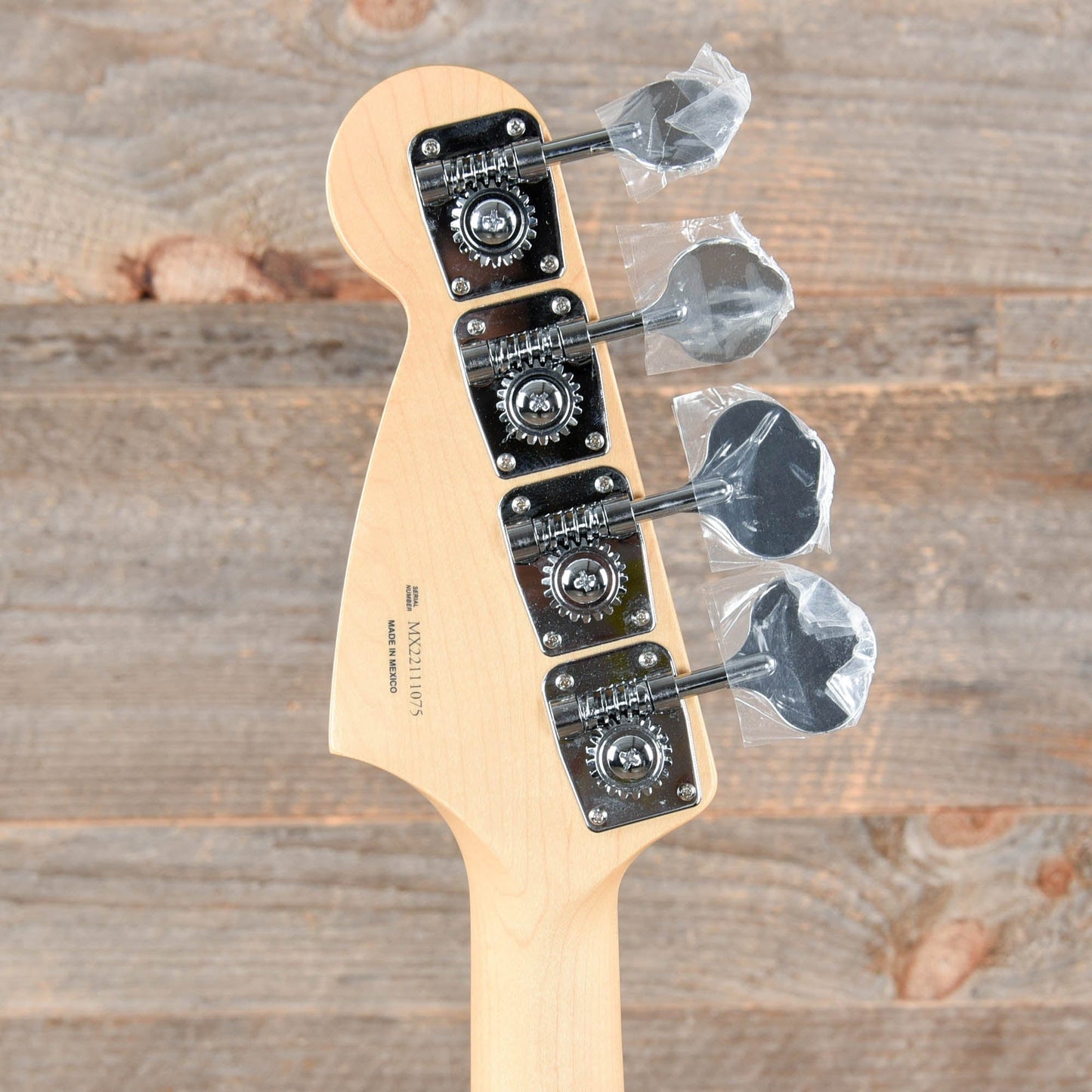 Fender Player Mustang Bass PJ Black w/Tortoise Pickguard Bass Guitars / 4-String