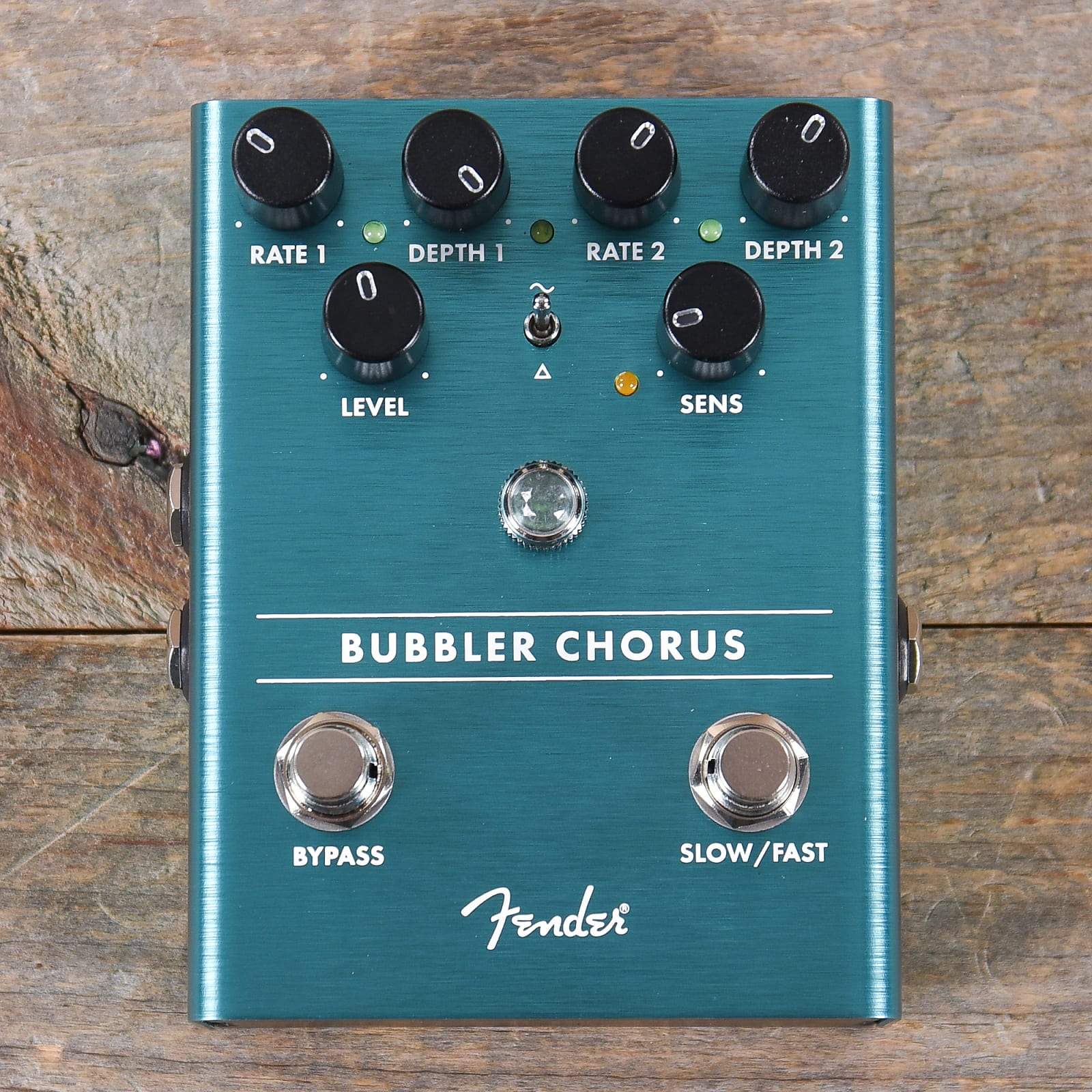 fender vibrato pedal Fender Bubbler Chorus Pedal – Chicago Music Exchange