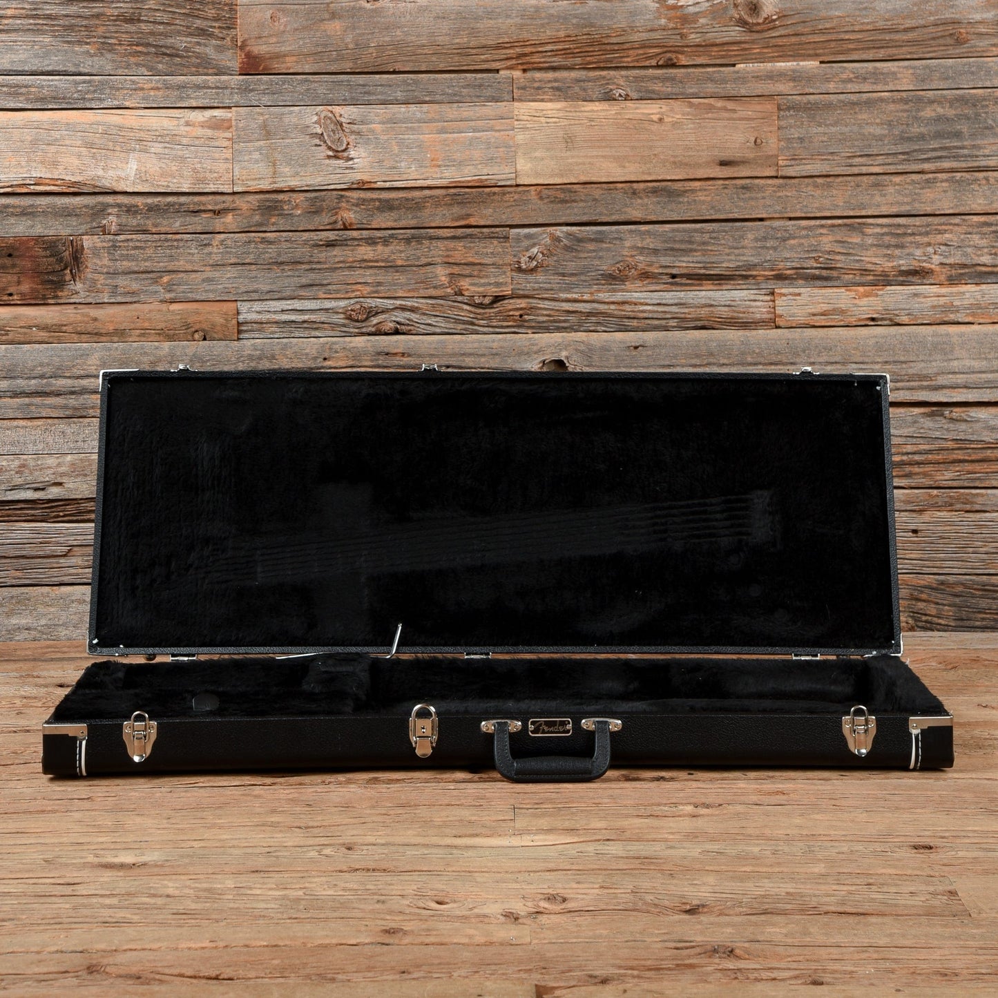 Fender American Deluxe Stratocaster V Neck Honey Blonde 2006 Electric Guitars / Solid Body