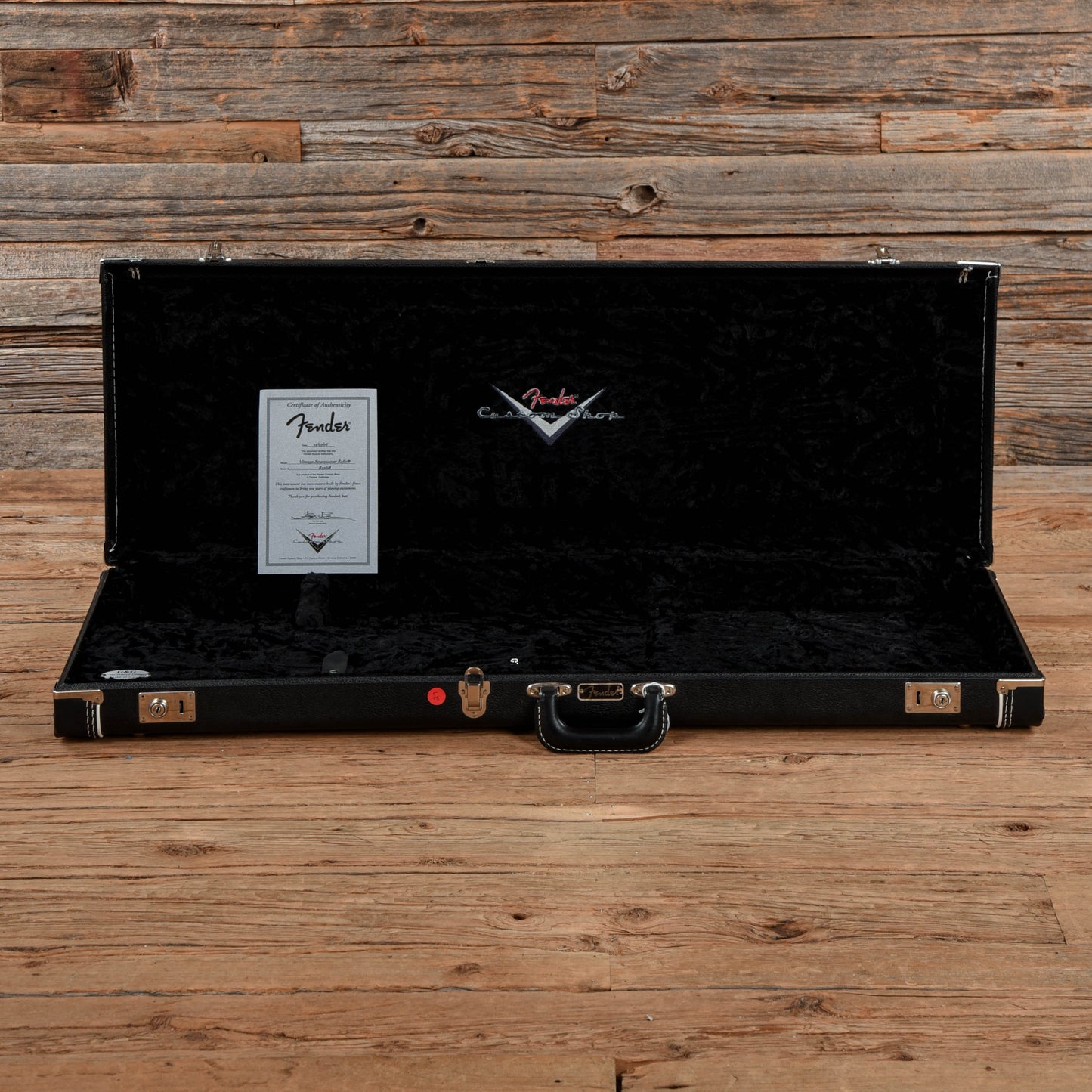 Fender Custom Shop 1969 Stratocaster Heavy Relic Shell Pink 2007 Electric Guitars / Solid Body