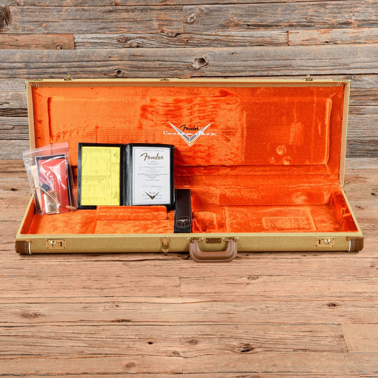 Fender Custom Shop Limited 1957 Stratocaster Journeyman Relic Black 2019 Electric Guitars / Solid Body