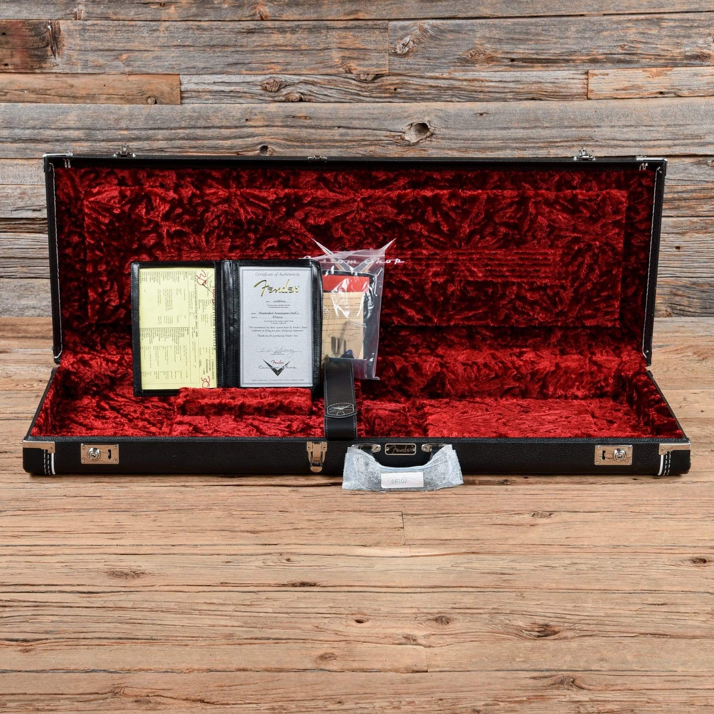 Fender Custom Shop Postmodern Stratocaster Journeyman Relic Aged Daphne Blue 2019 Electric Guitars / Solid Body