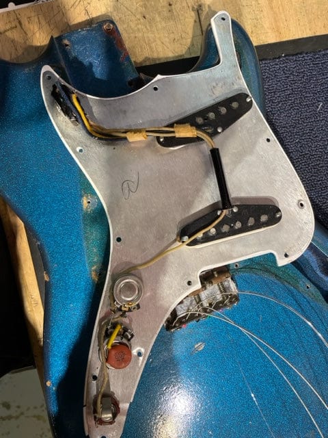 Fender Duo-Sonic Blue Sparkle Refin 1963 Electric Guitars / Solid Body