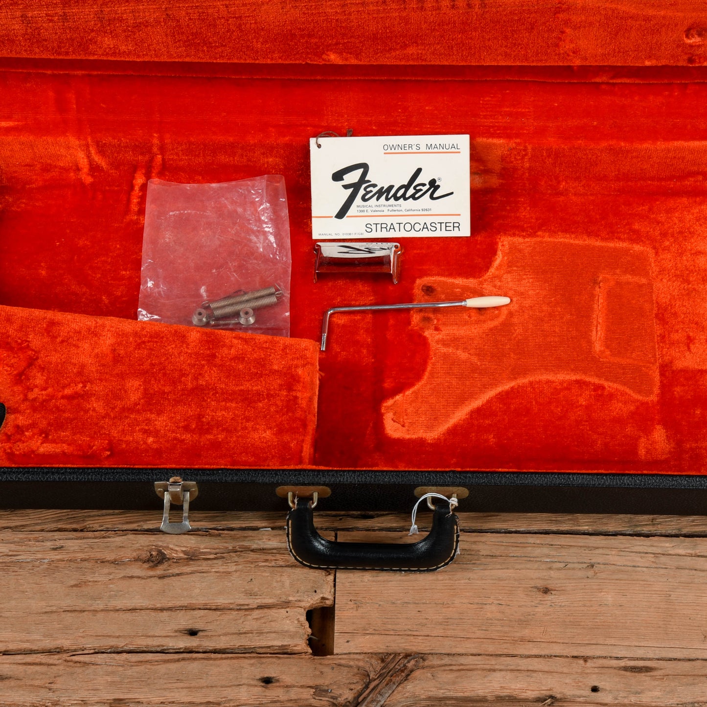 Fender Stratocaster Olympic White 1975 Electric Guitars / Solid Body