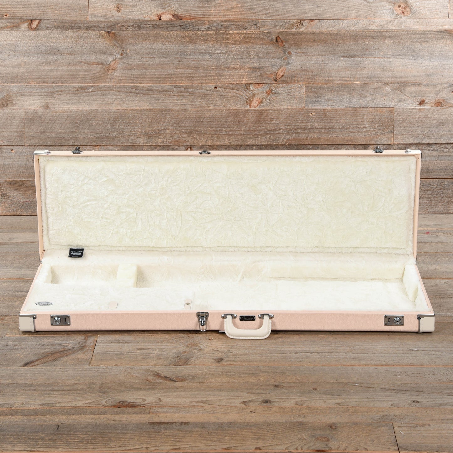 Fender Classic Series Hardshell Case Jazz Bass/Precision Bass Shell Pink w/Cream Interior