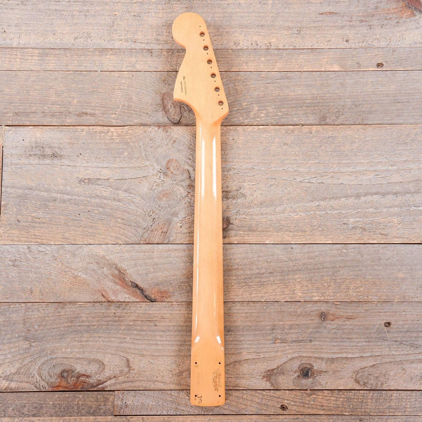 Fender Neck Classic Player Jaguar w/Pau Ferro Fingerboard Parts / Guitar Parts / Necks