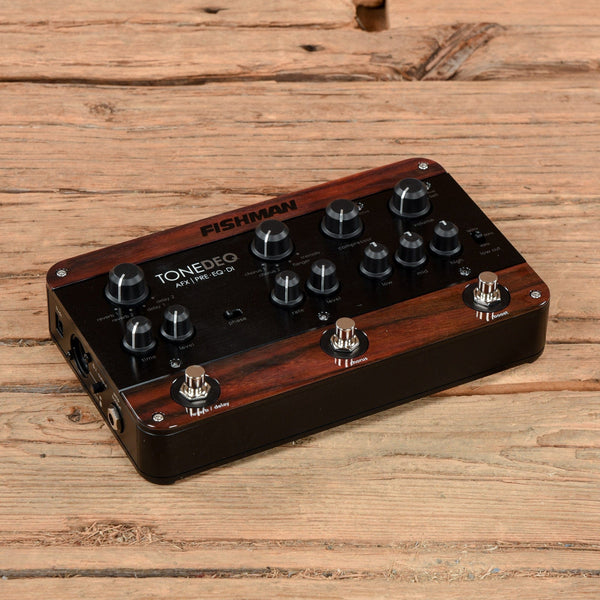 Fishman ToneDeq AFX Preamp, EQ and DI with Dual Effects Chicago Music