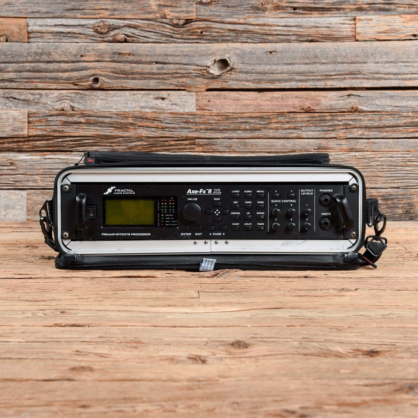 Fractal Audio Systems Axe-FX II XL Effects and Pedals / Multi-Effect Unit