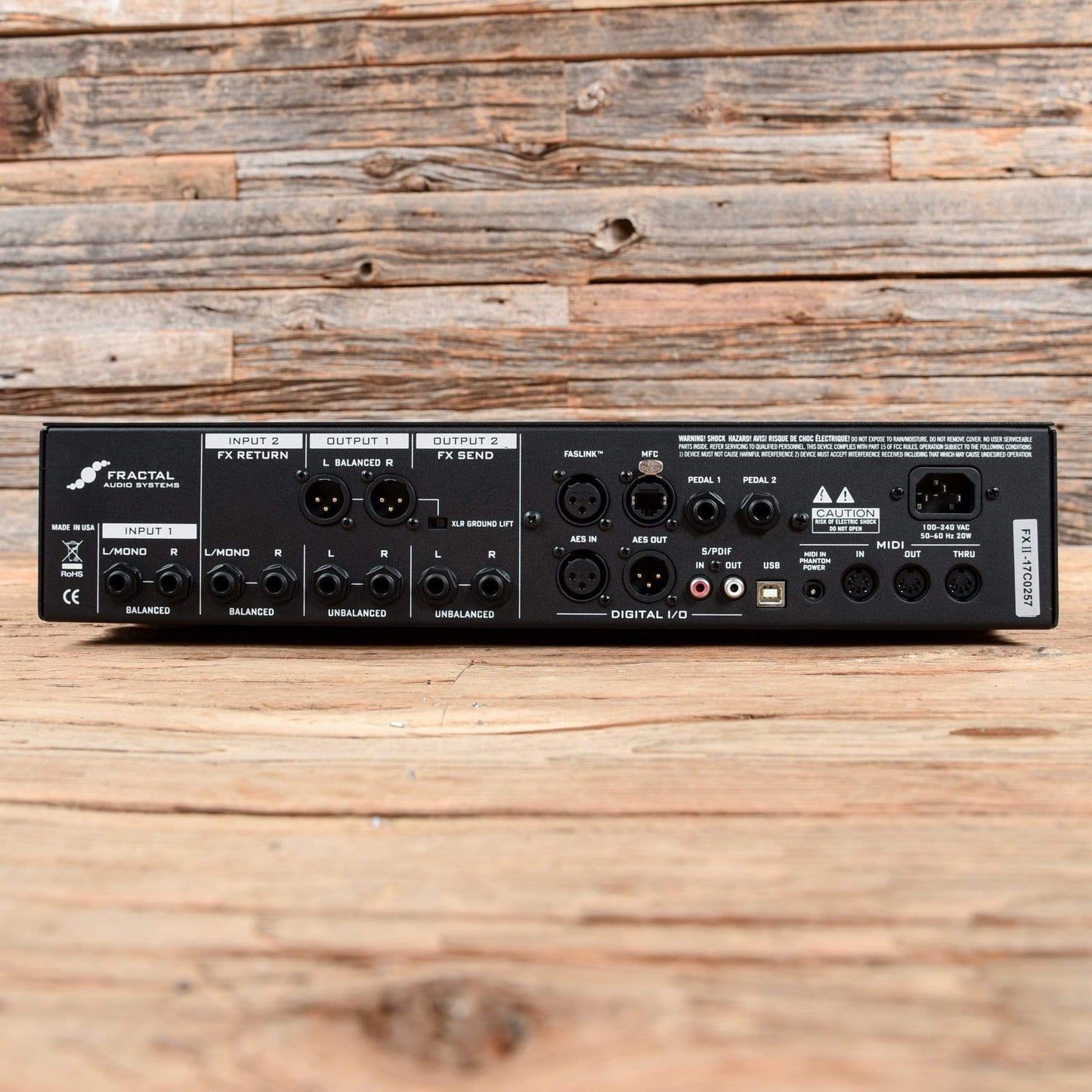 Fractal Audio Systems Axe-Fx II XL+ Effects and Pedals / Multi-Effect Unit