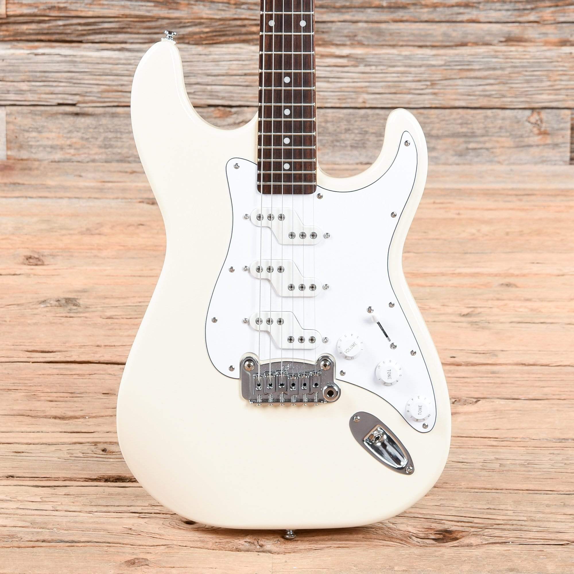 G&L Comanche Tribute Olympic White 2018 Chicago Music Exchange