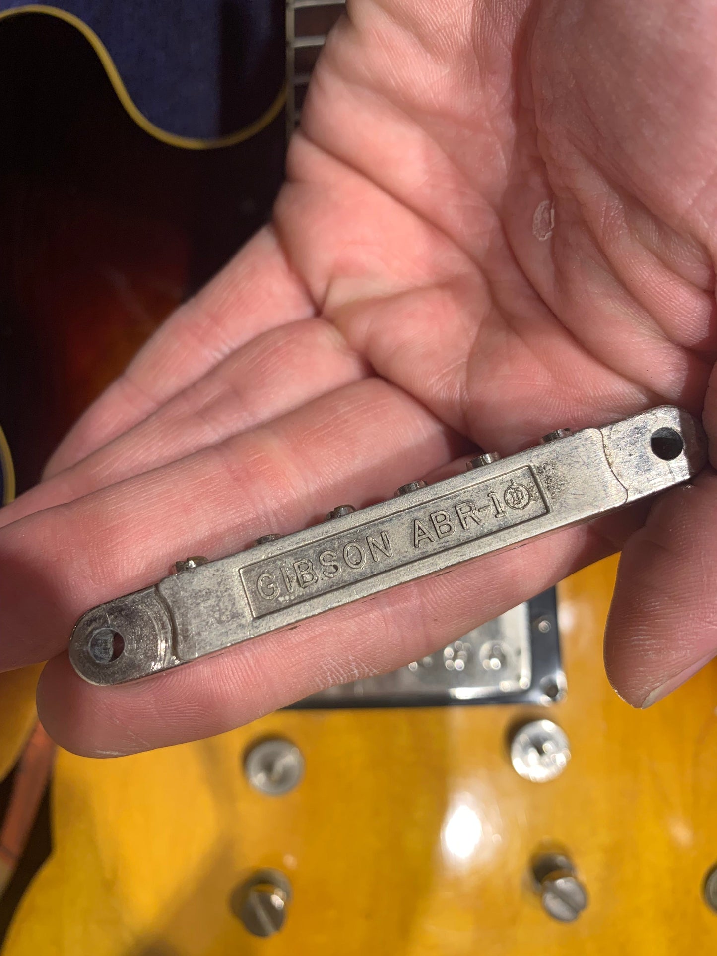 Gibson ES-335 Sunburst 1960 Electric Guitars / Semi-Hollow