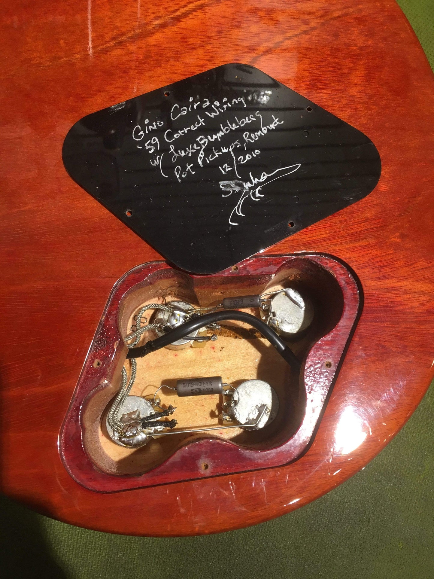 Gibson CS 1958 Les Paul Standard Sunburst 2006 Electric Guitars / Solid Body