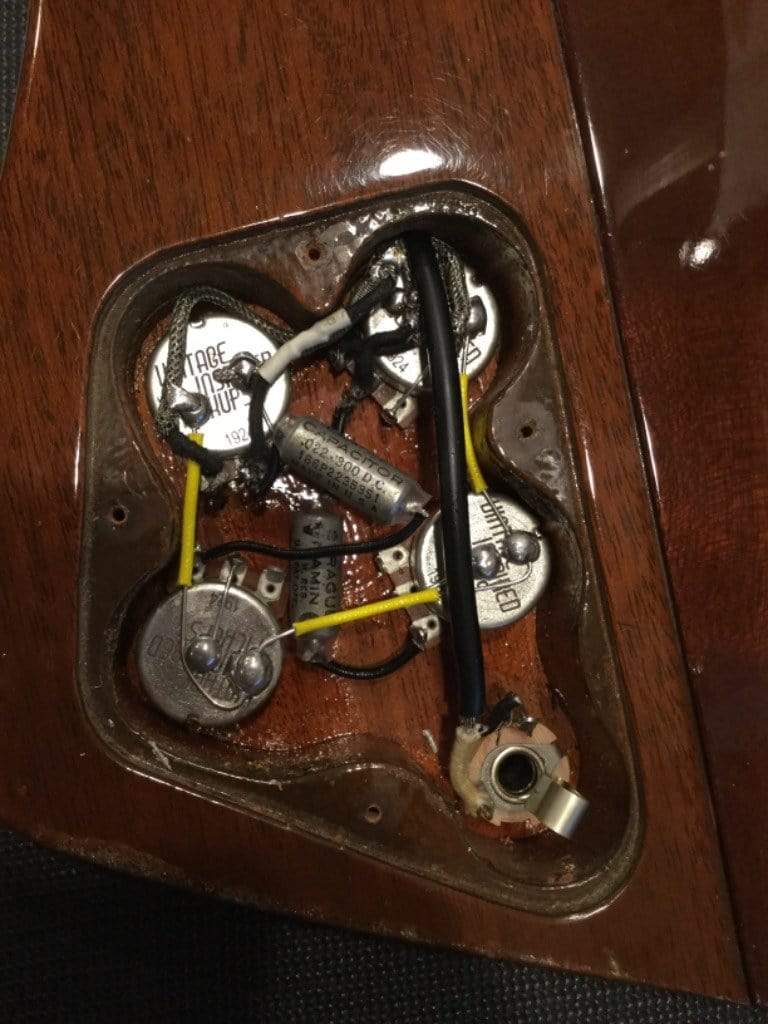 Gibson Firebird Bicentennial Tobacco Sunburst 1976 Electric Guitars / Solid Body