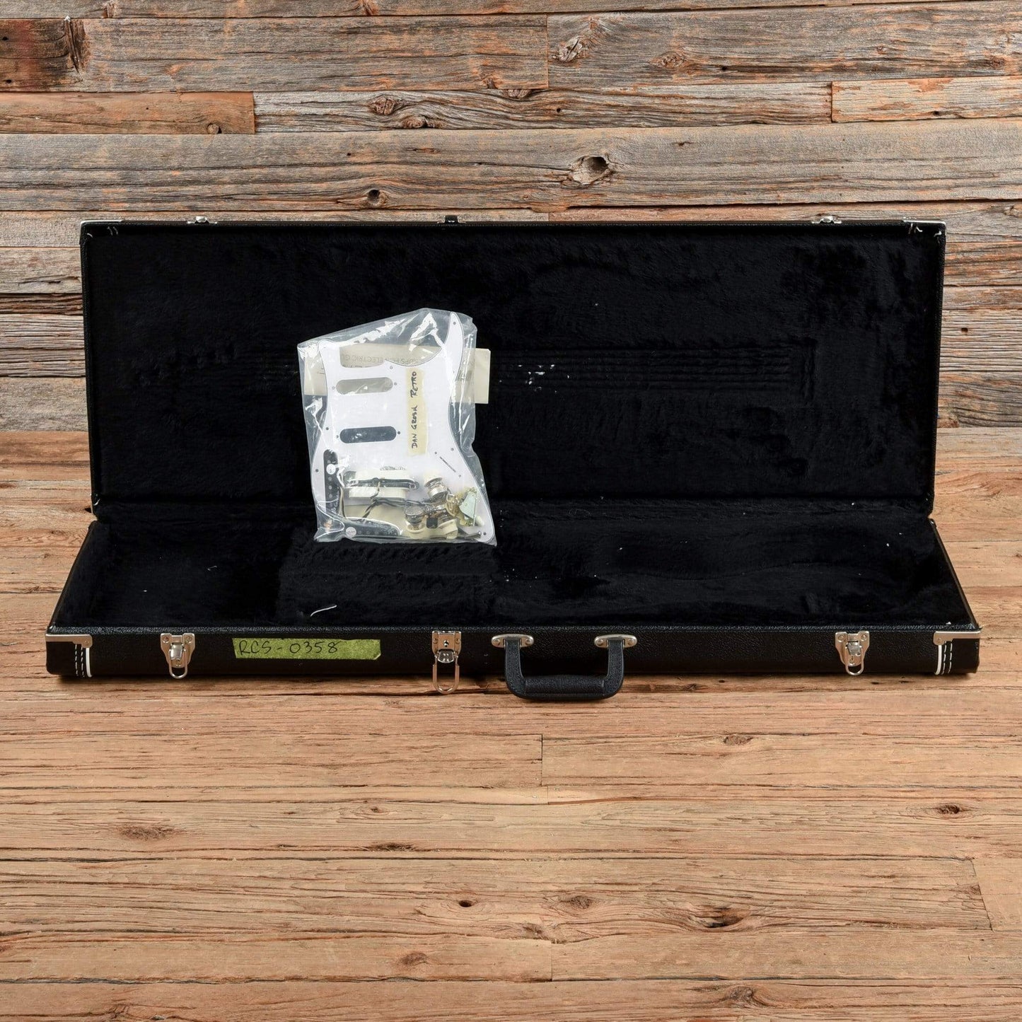 Grosh Guitars Retro Classic Standard Sunburst 2015 Electric Guitars / Solid Body