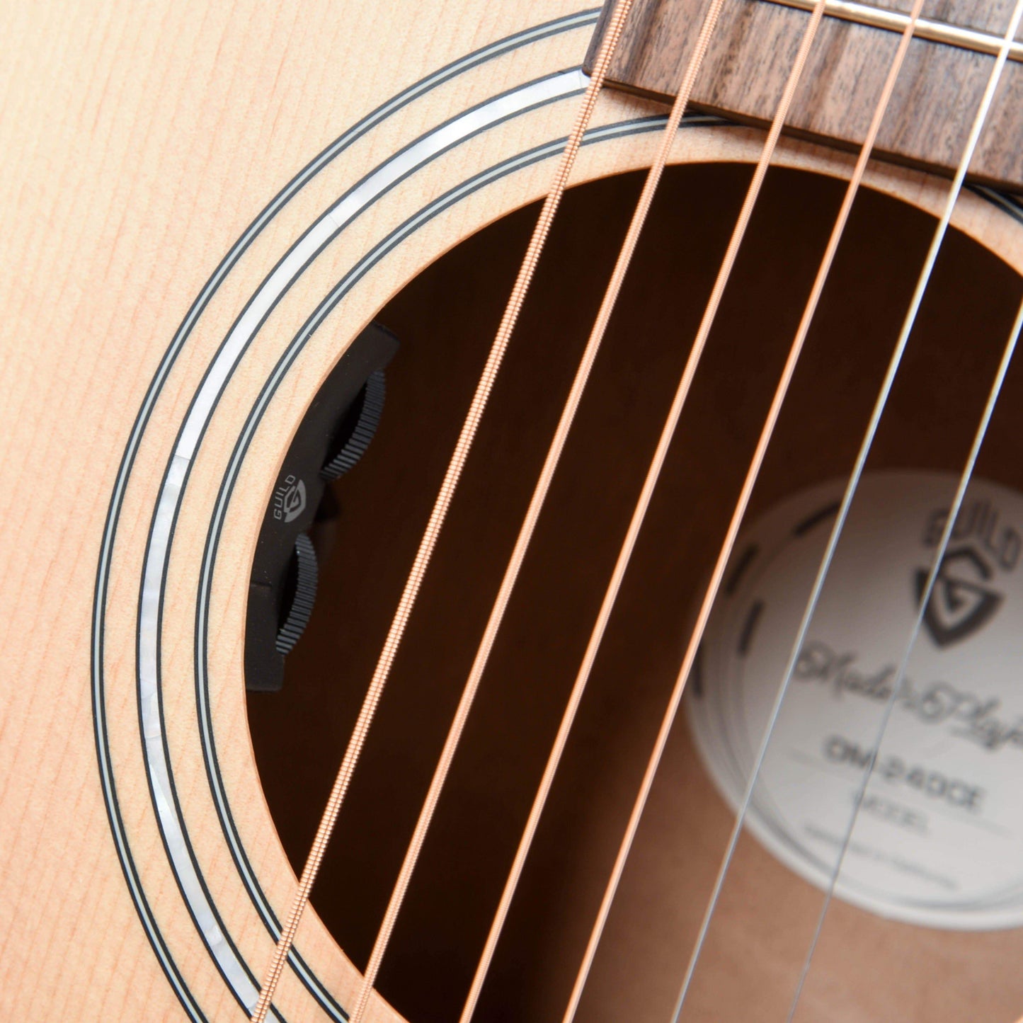 Guild Westerly OM-240CE Archback Orchestra Spruce/Mahogany Natural w/Electronics Acoustic Guitars / OM and Auditorium