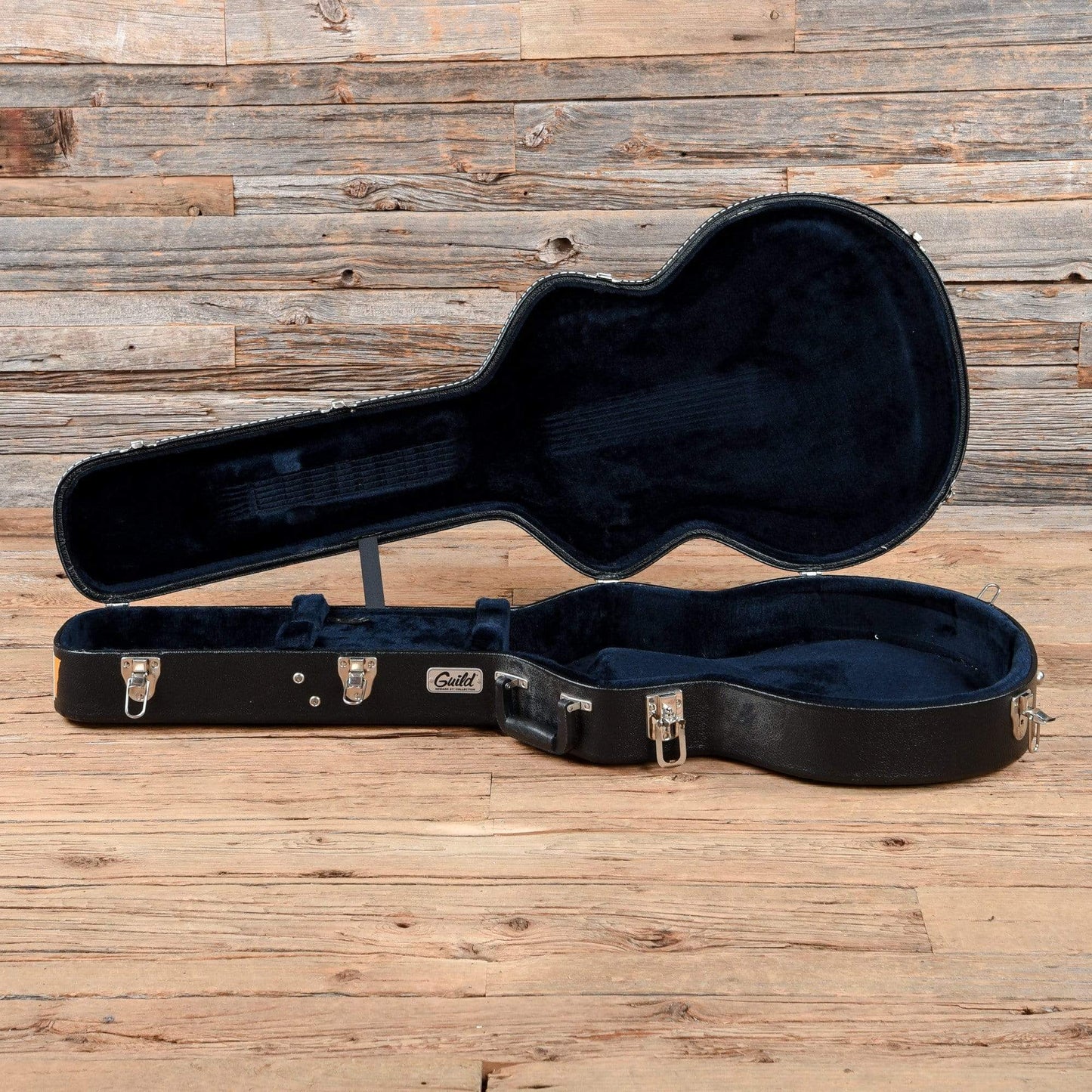 Guild Starfire IV ST Cherry Electric Guitars / Semi-Hollow