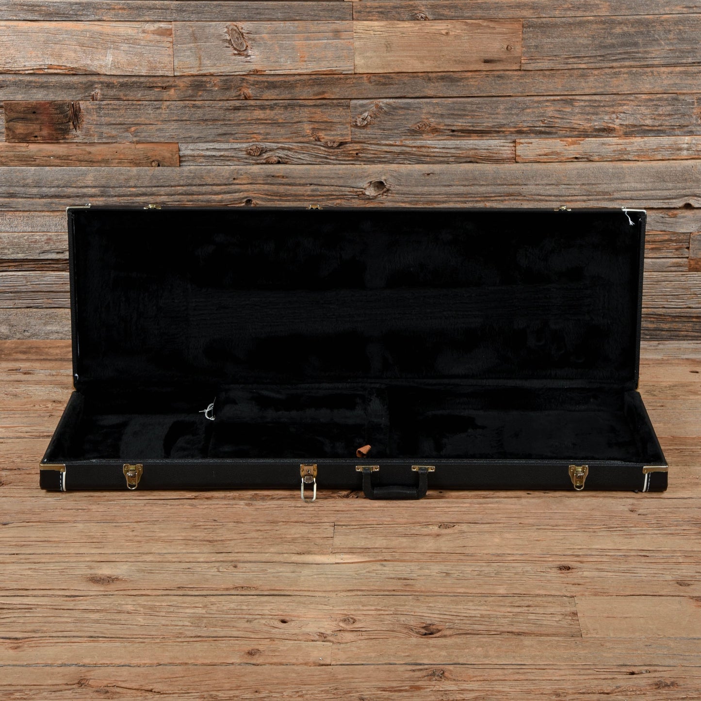 Hamer USA Cruise Bass Candy Apple Red Bass Guitars / 4-String