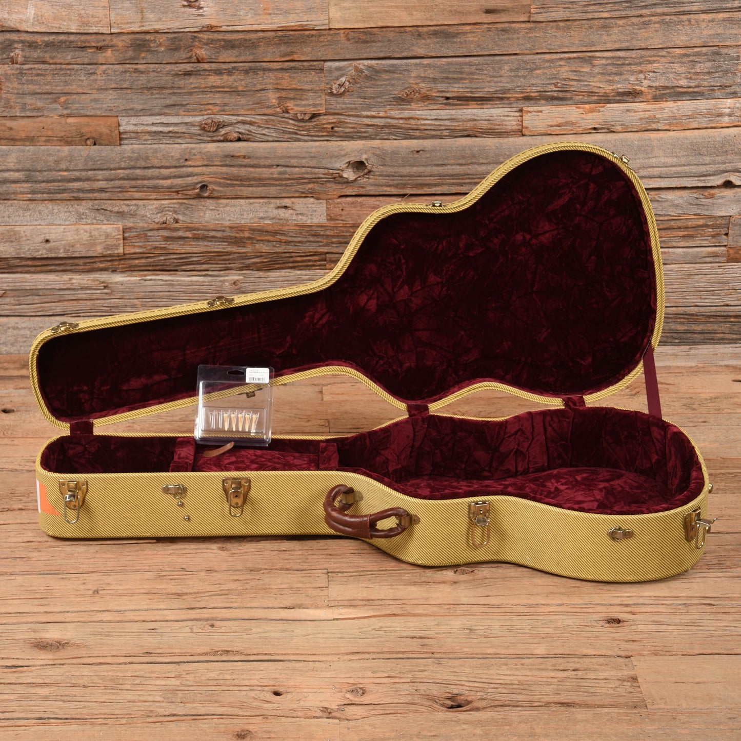 Huss & Dalton TOM-R Custom Sunburst 2005 Acoustic Guitars / OM and Auditorium