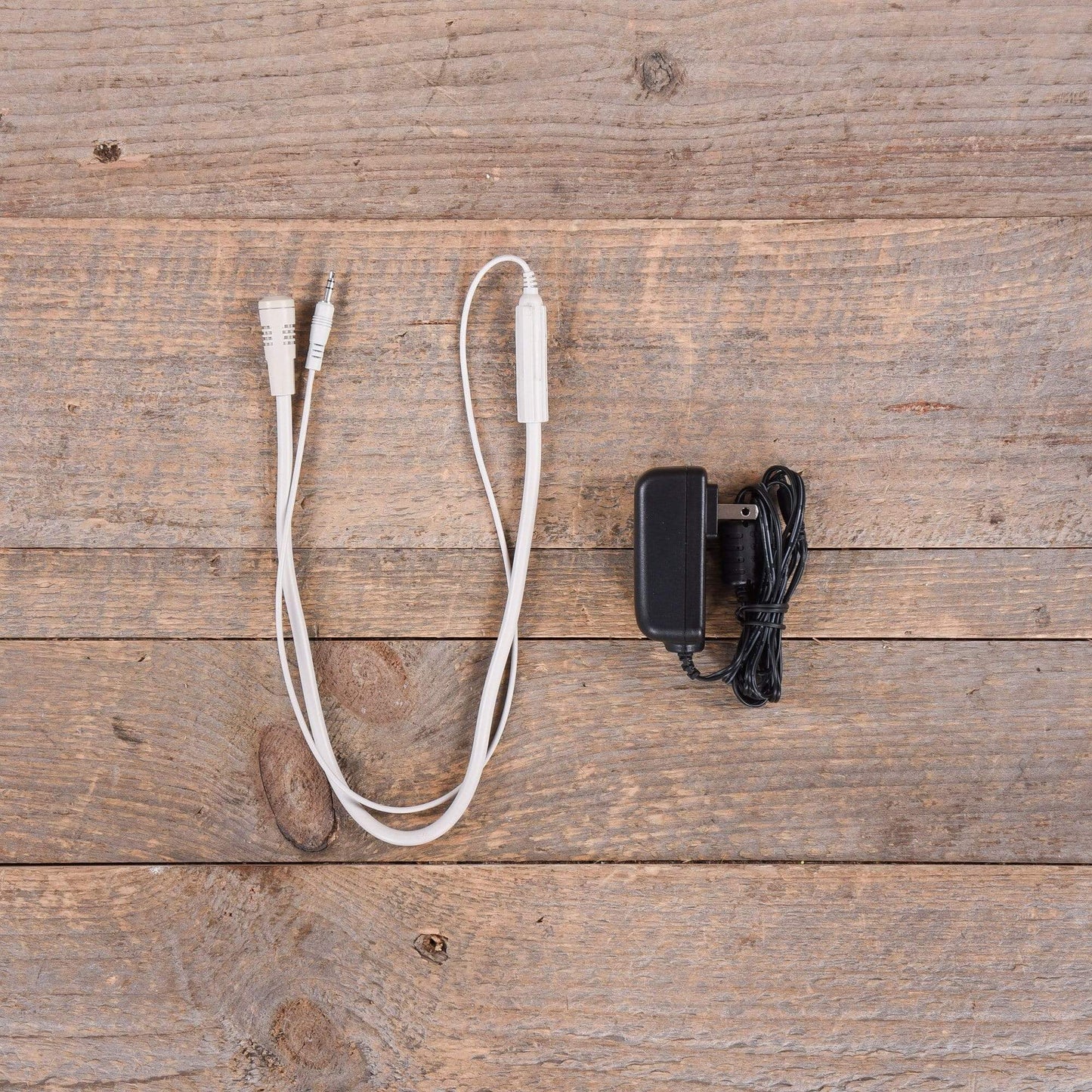 Korg MicroKorg 37-Mini Key Synthesizer & Vocoder Keyboards and Synths / Synths / Digital Synths