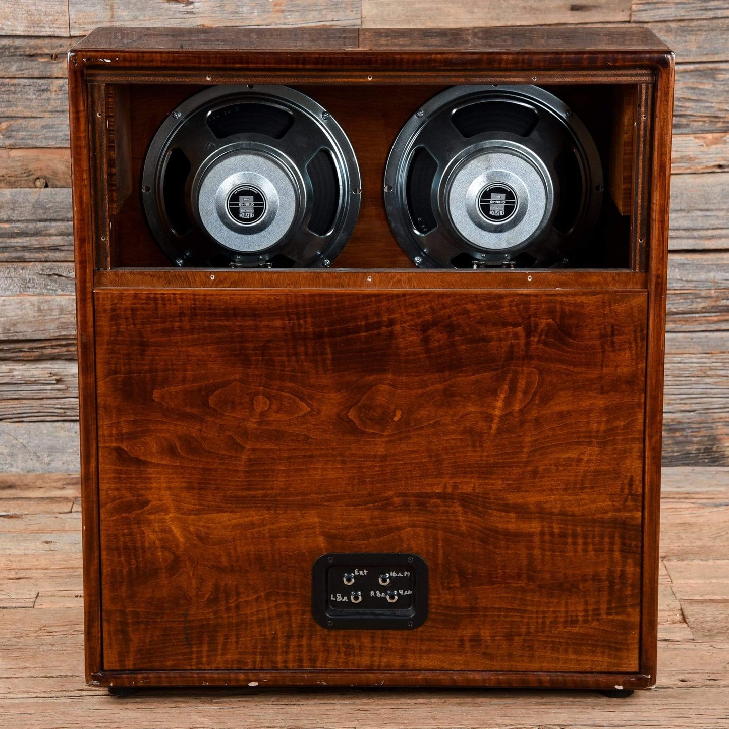 KW Cabs ST-410 Cabinet Amps / Guitar Cabinets