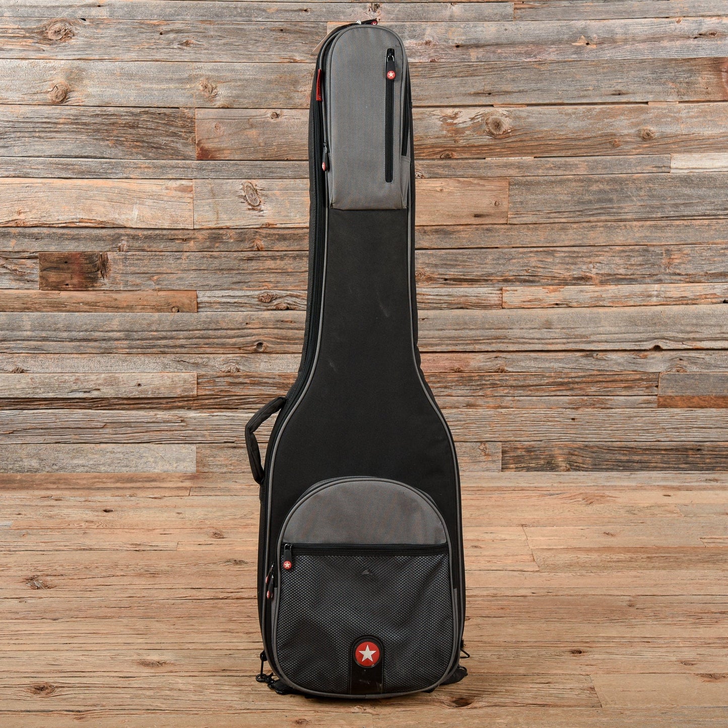 LTD Surveyor 5-String Black 2012 Bass Guitars / 5-String or More