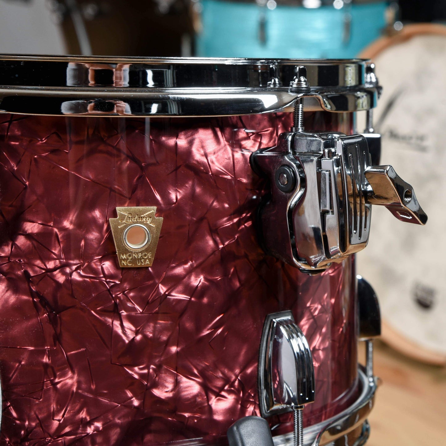 Ludwig Classic Maple 12/14/18 3pc. Drum Kit Burgundy Pearl Drums and Percussion / Acoustic Drums / Full Acoustic Kits