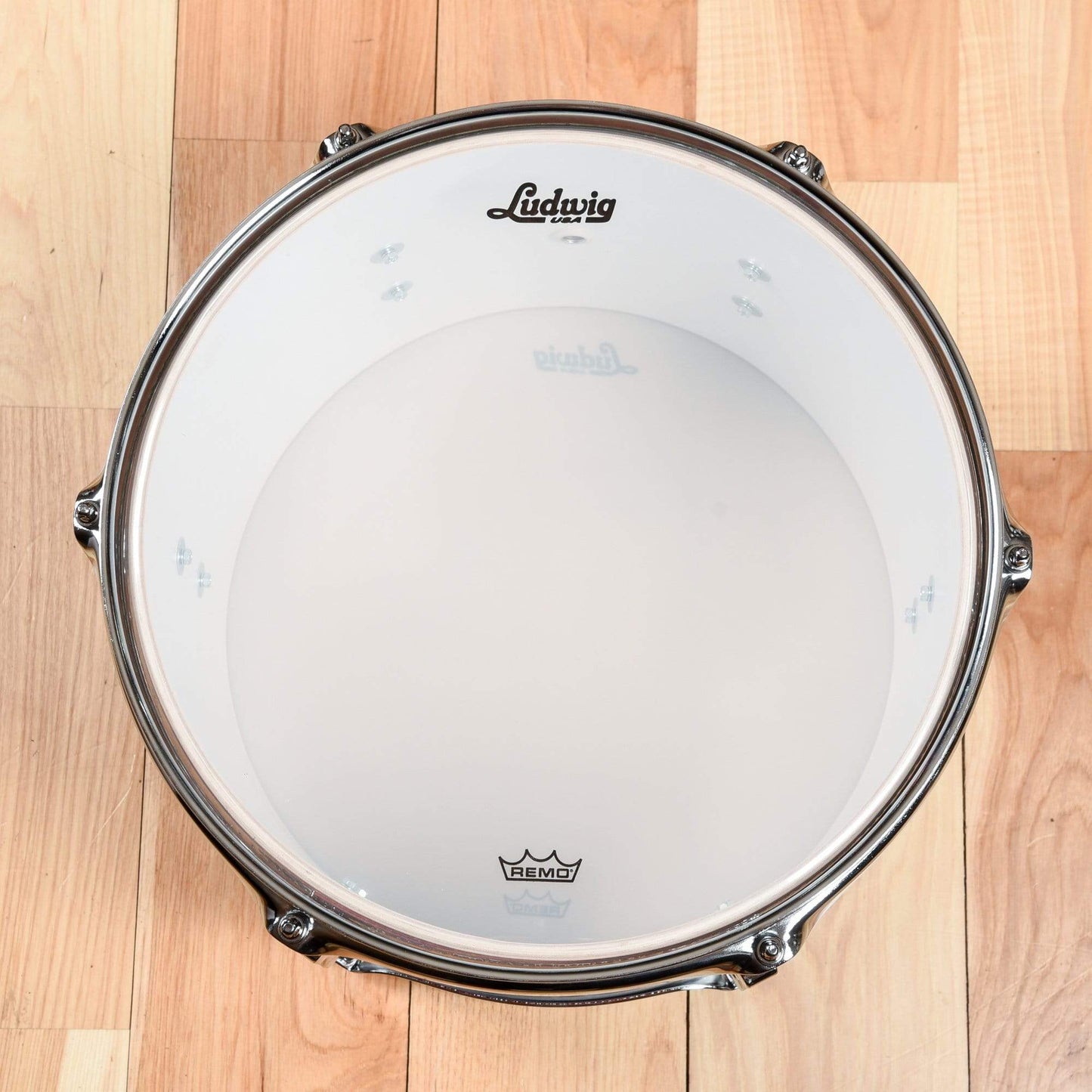 Ludwig Club Date 13/16/22 3pc. Drum Kit Mod Orange w/Bowtie Lugs & White Interiors (CDE Exclusive) Drums and Percussion / Acoustic Drums / Full Acoustic Kits