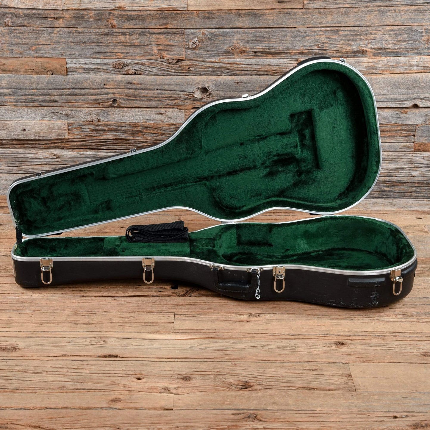 Martin Standard Series D-41 Natural 2002 Acoustic Guitars / Dreadnought