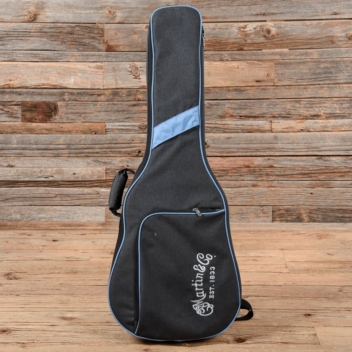 Martin Special X Style 000 Black Acoustic Guitars / OM and Auditorium