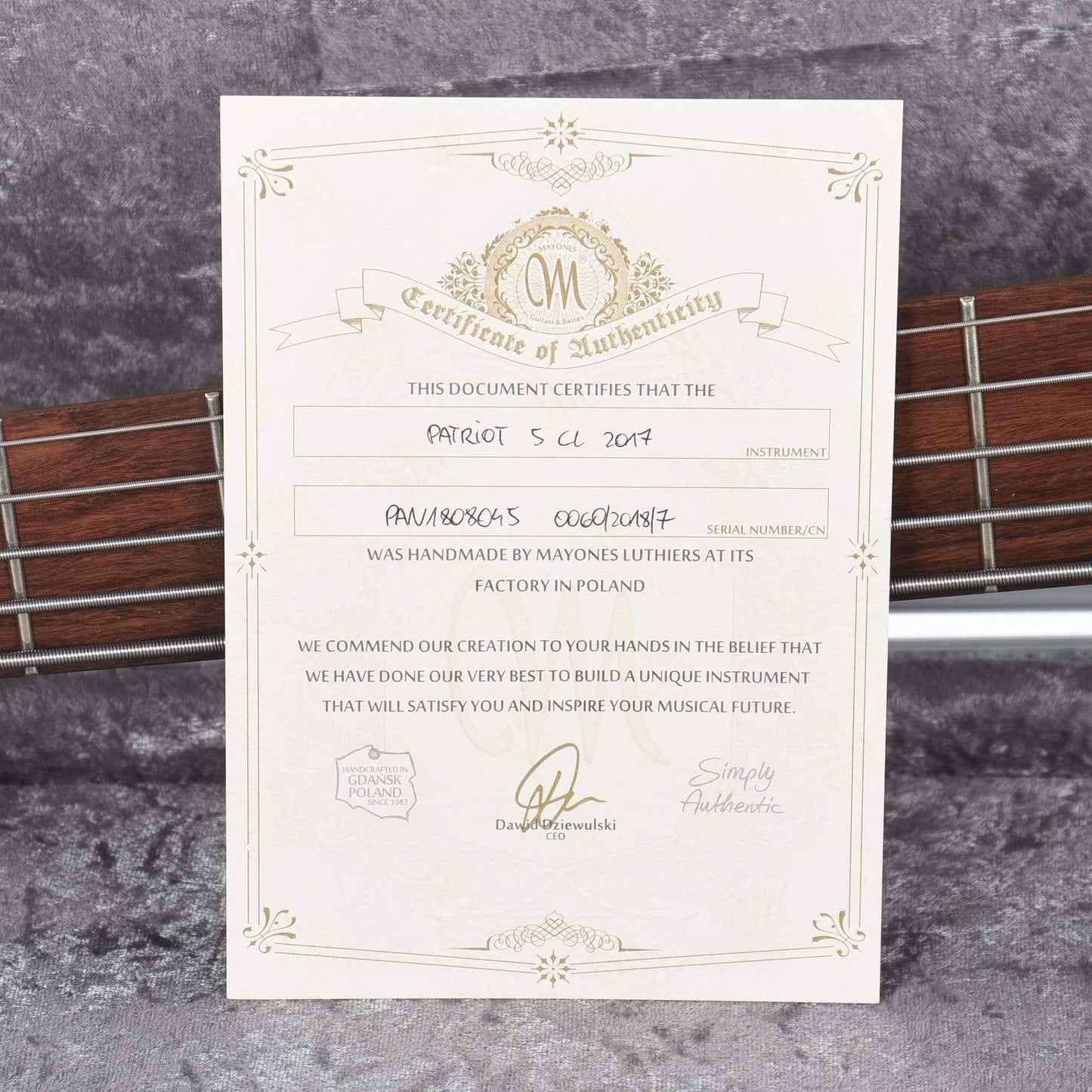 Mayones Patriot Classic 5-String Jeans Black 2-Tone Blue Burst Matte Bass Guitars / 5-String or More