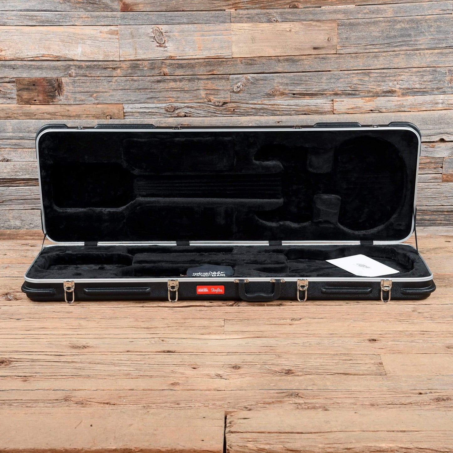 Music Man BFR 2018 StingRay Special 4 HH Dargie Delight 3 Ebony Fingerboard w/Painted Headstock Bass Guitars / 4-String