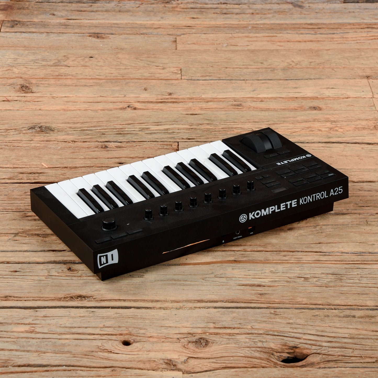 Native Instruments Komplete Kontrol A25 USED Keyboards and Synths / Controllers