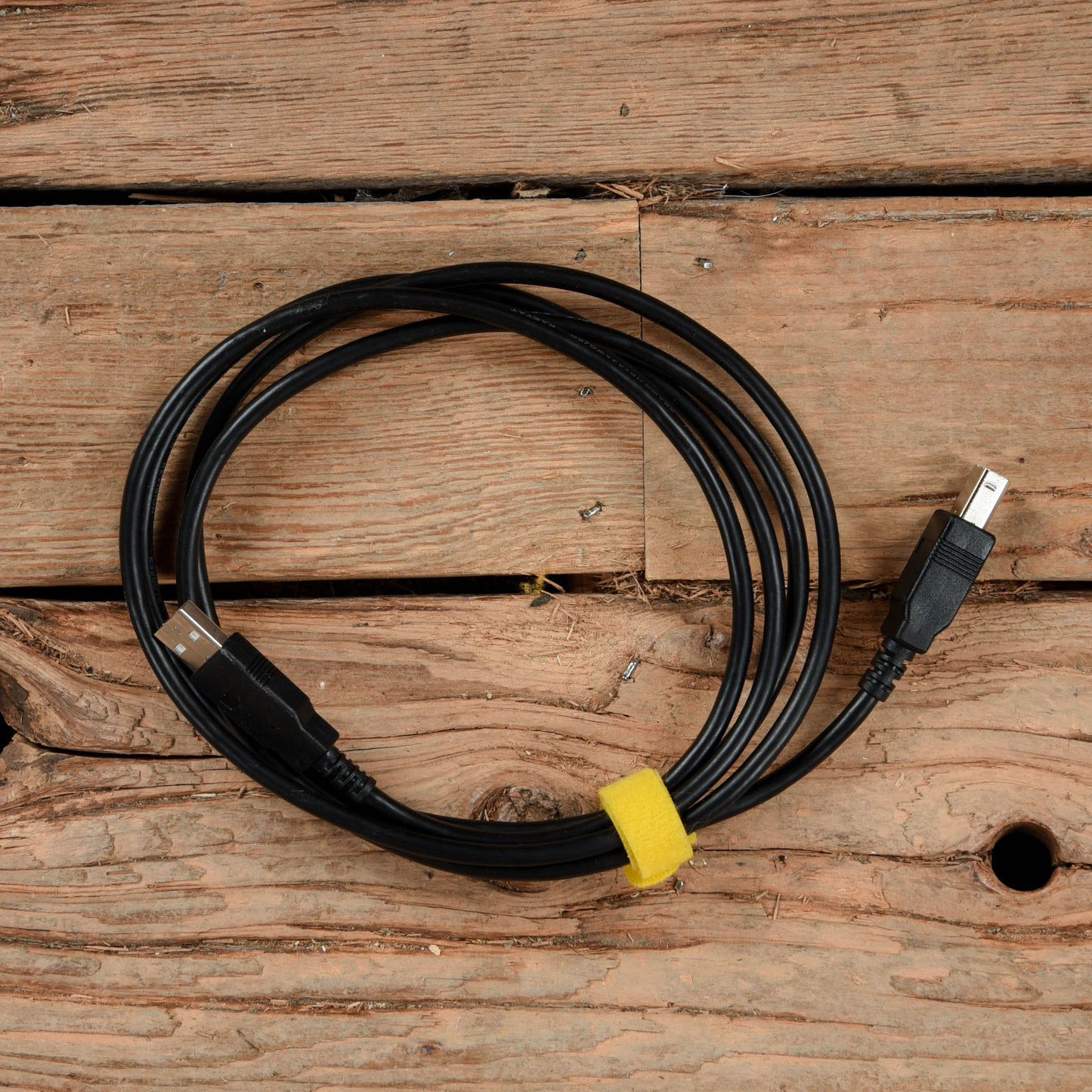 Novation Launchkey 61 Keyboard Controller USED Keyboards and Synths / Controllers