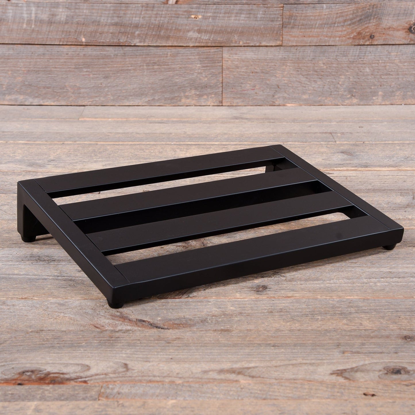 Pedaltrain Classic JR Pedalboard 4 Rails 18x12.5 w/Soft Case Effects and Pedals / Pedalboards and Power Supplies