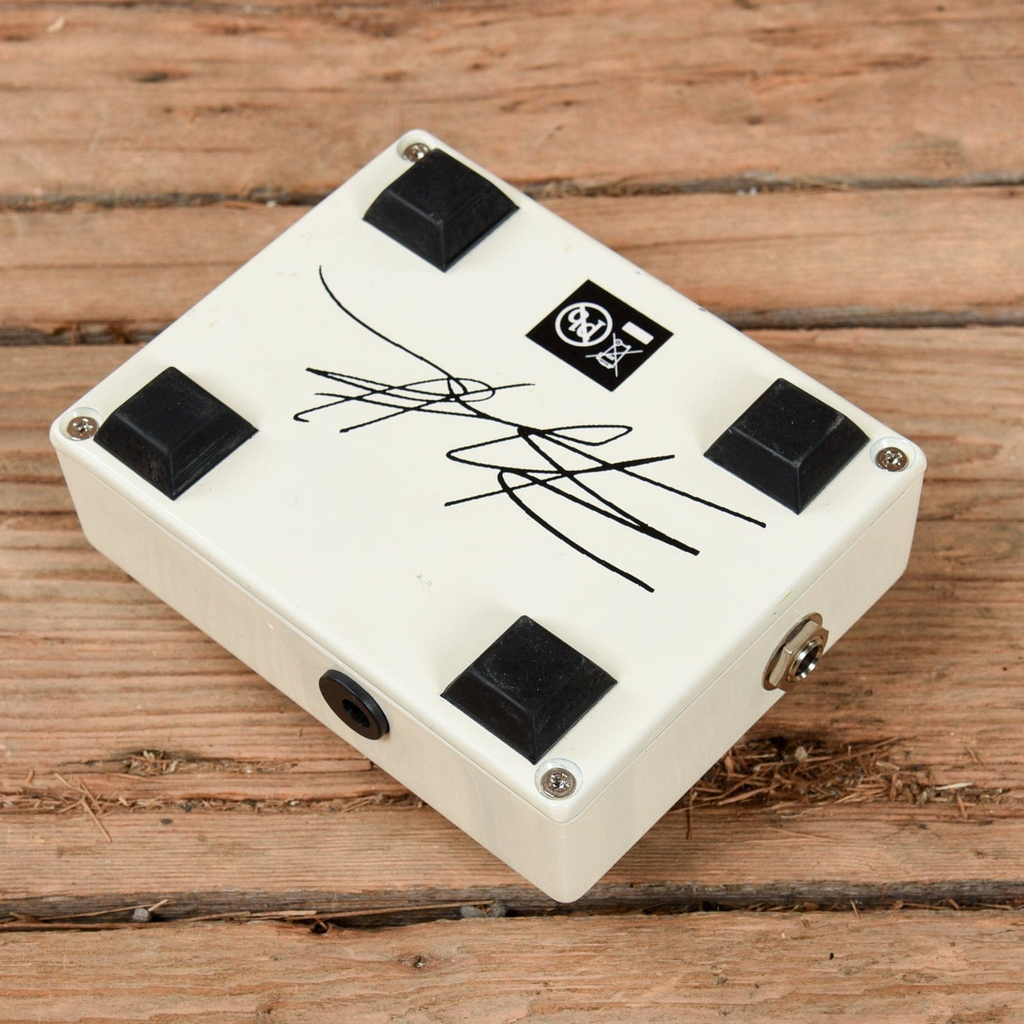 Red Witch Famulus Distortion Effects and Pedals / Distortion