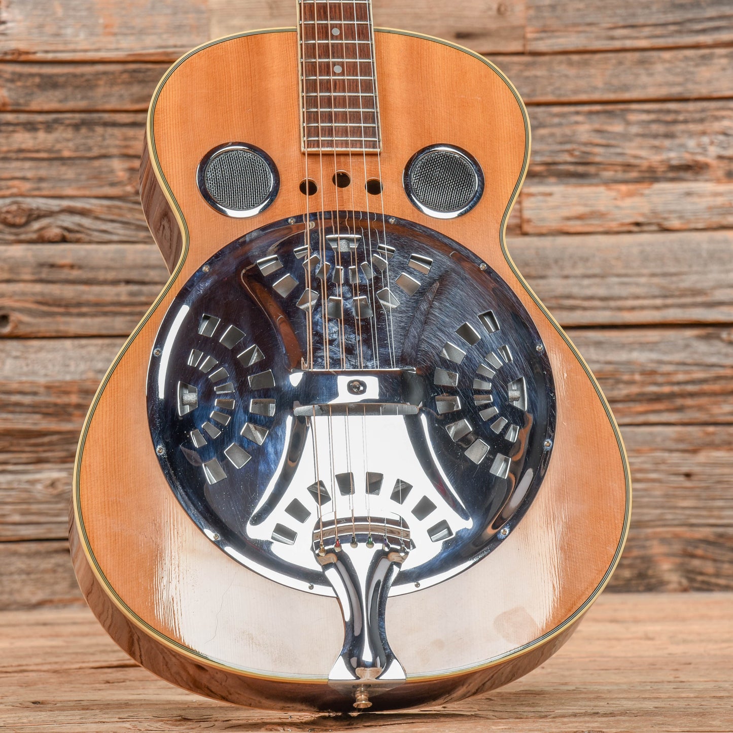 Regal Resonator Natural Acoustic Guitars / Resonator