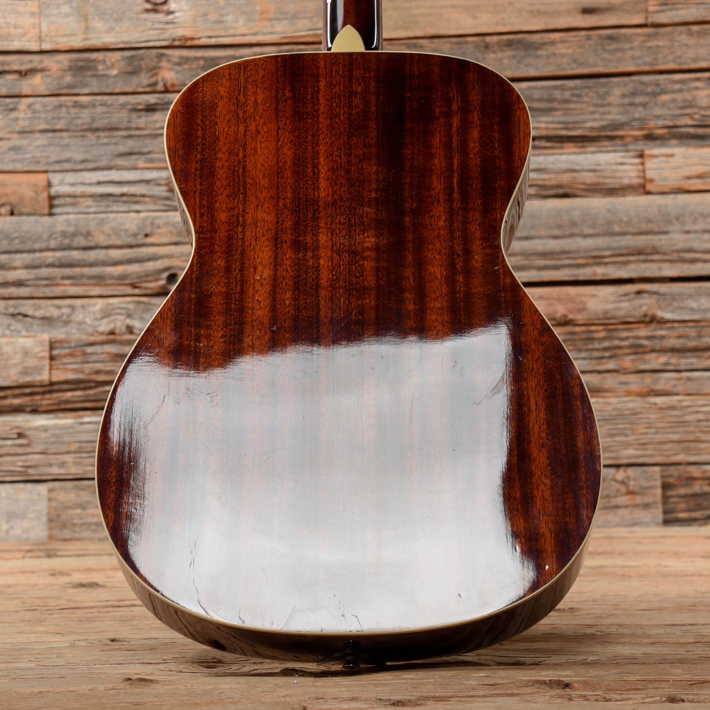 Regal RD-05 Studio Series Resophonic Bass Sunburst Bass Guitars / Short Scale