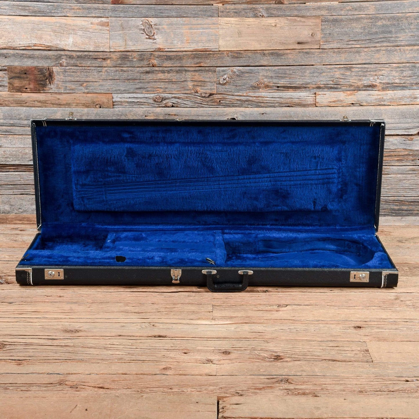 Rickenbacker 4001 White 1979 Bass Guitars / 4-String