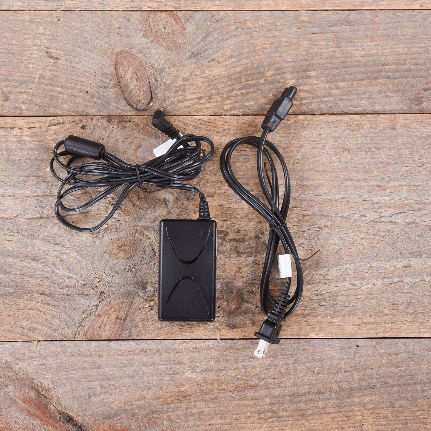 Roland Juno-DS61 61-key Synthesizer Keyboards and Synths / Synths / Digital Synths