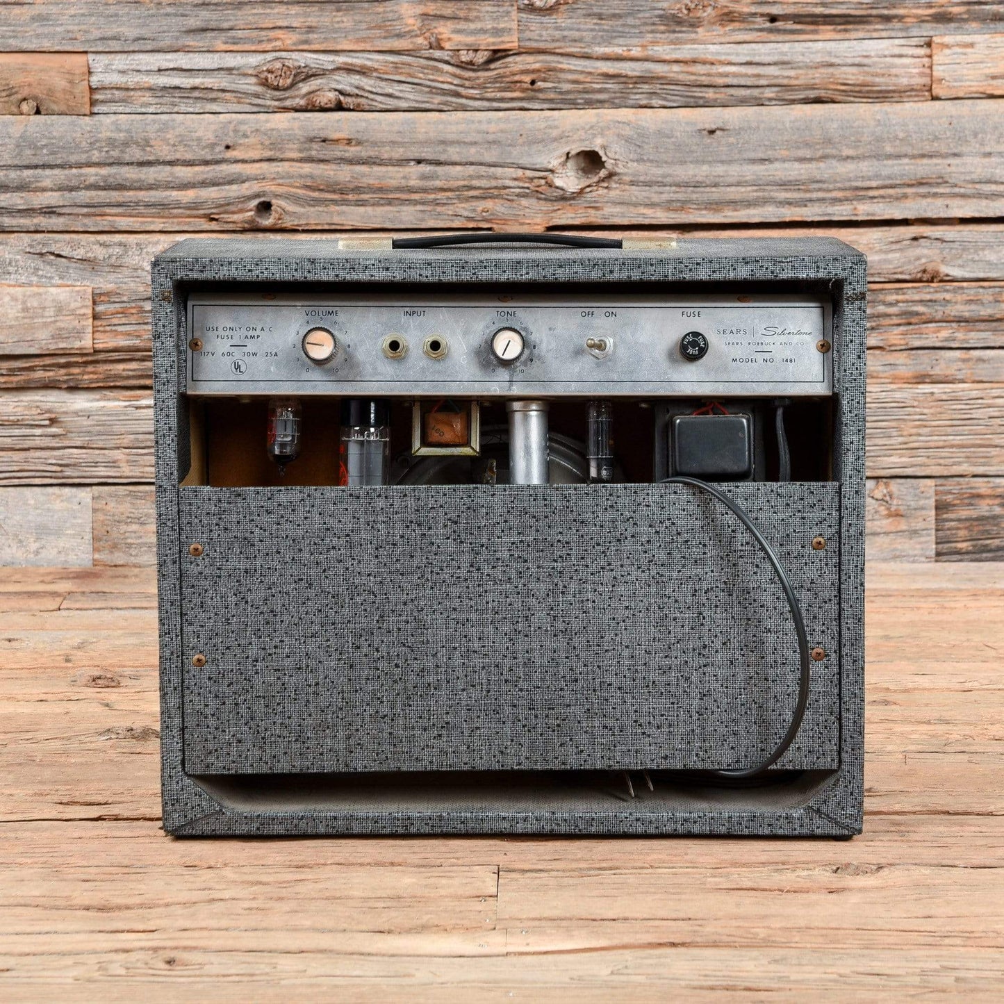 Silvertone Model 1481 Tube Guitar Combo 1960s Amps / Guitar Combos