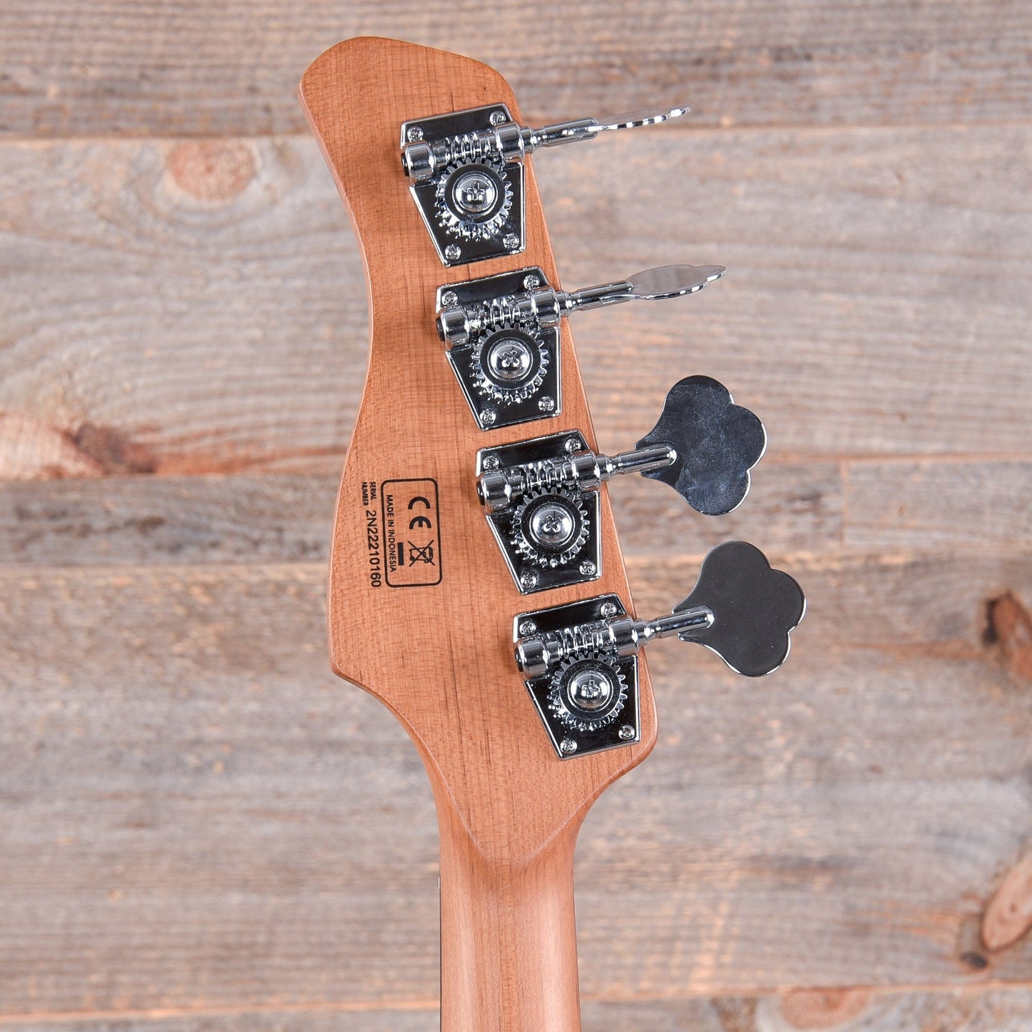 Sire Marcus Miller V5 Alder 4-String Natural (2nd Gen) Bass Guitars / 4-String