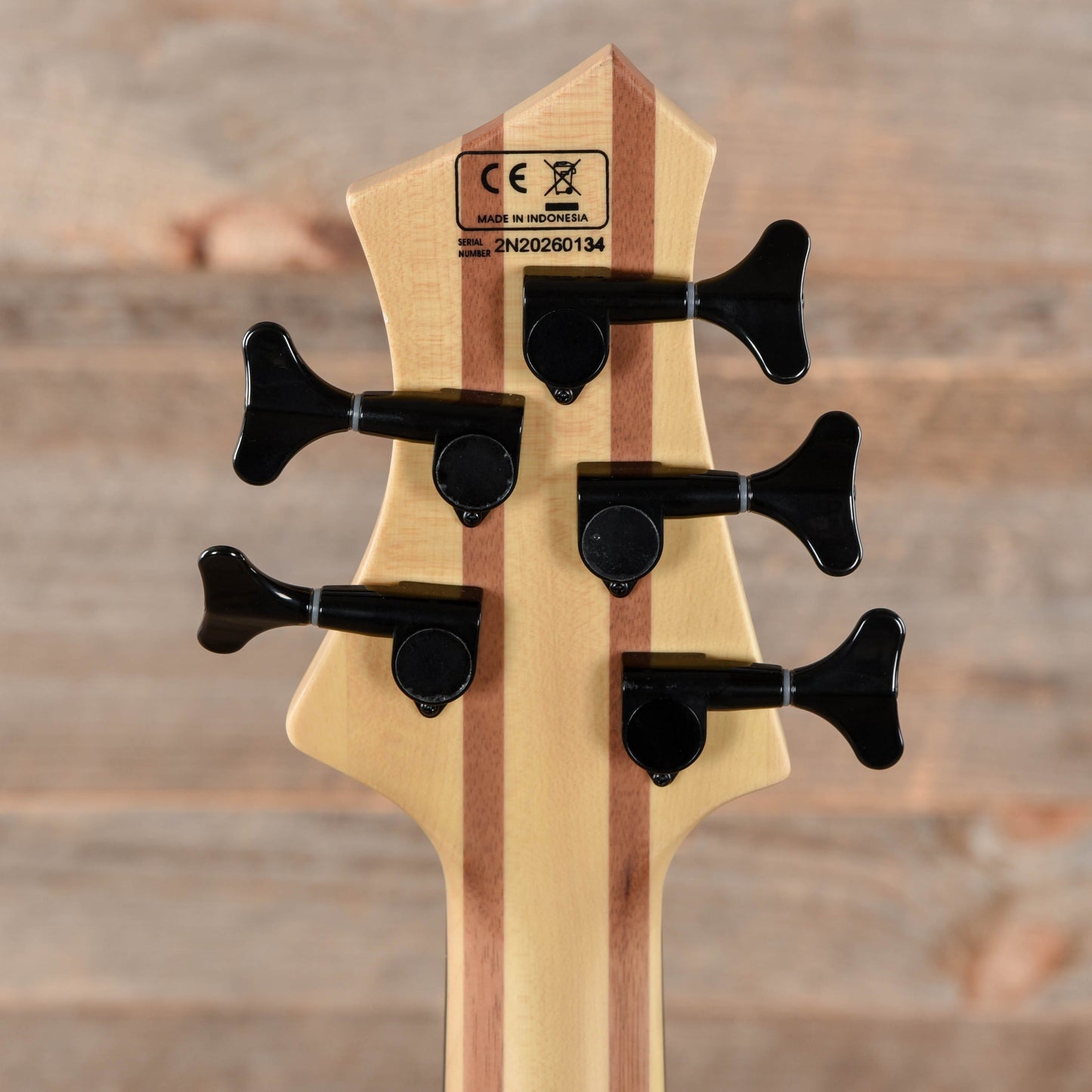 Sire Marcus Miller M5 Swamp Ash 5-String Transparent Blue Satin (2nd Gen) Bass Guitars / 5-String or More