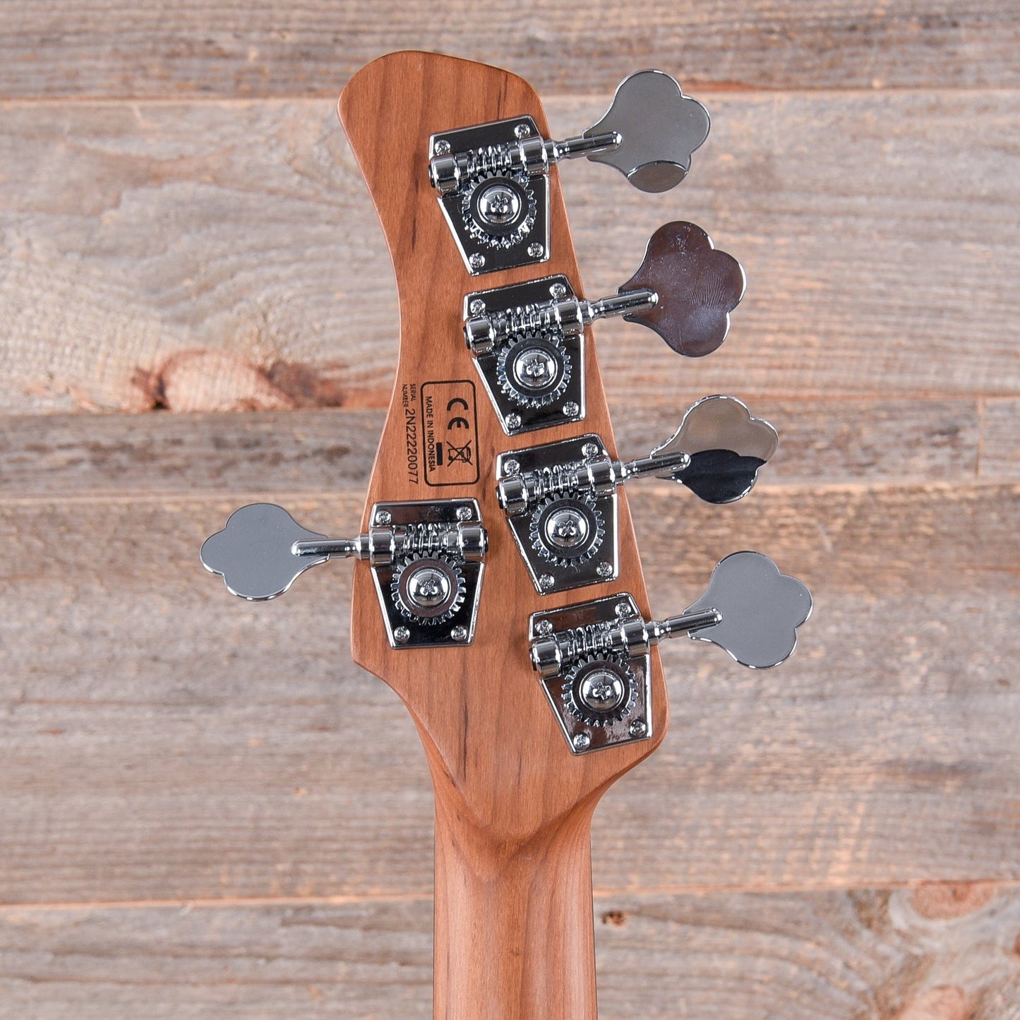 Sire Marcus Miller V5 Alder 5-String Tobacco Sunburst (2nd Gen) Bass Guitars / 5-String or More