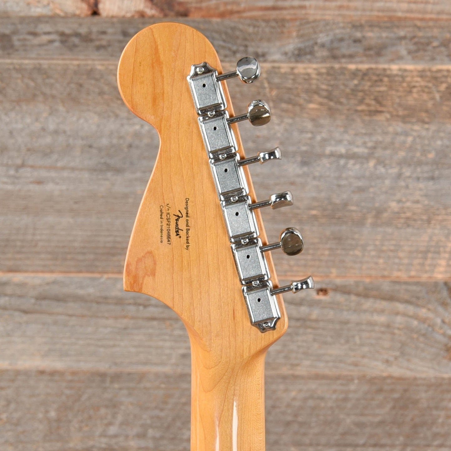 Squier Classic Vibe '60s Jaguar Shell Pink w/Matching Headcap & 3-Ply Mint Pickguard Electric Guitars / Solid Body