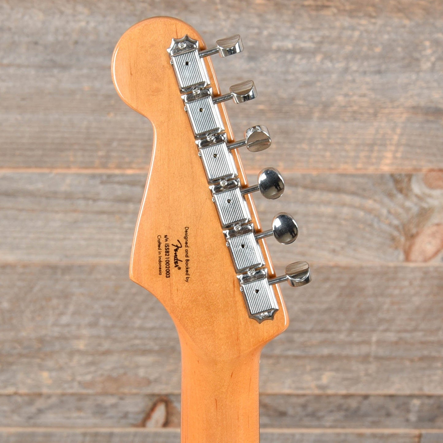 Squier Classic Vibe '60s Stratocaster Purple Metallic w/4-Ply Tortoise Pickguard Electric Guitars / Solid Body