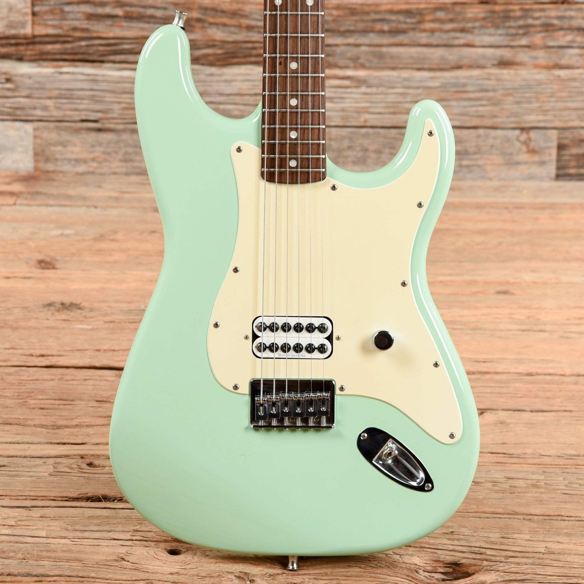 Squier Tom Delonge Stratocaster Surf Green 2003 Electric Guitars / Solid Body