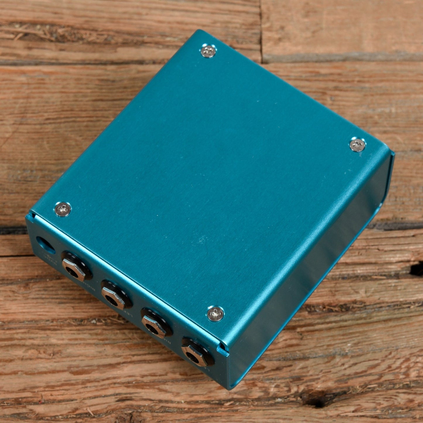 Strymon blueSky Reverberator Effects and Pedals / Reverb