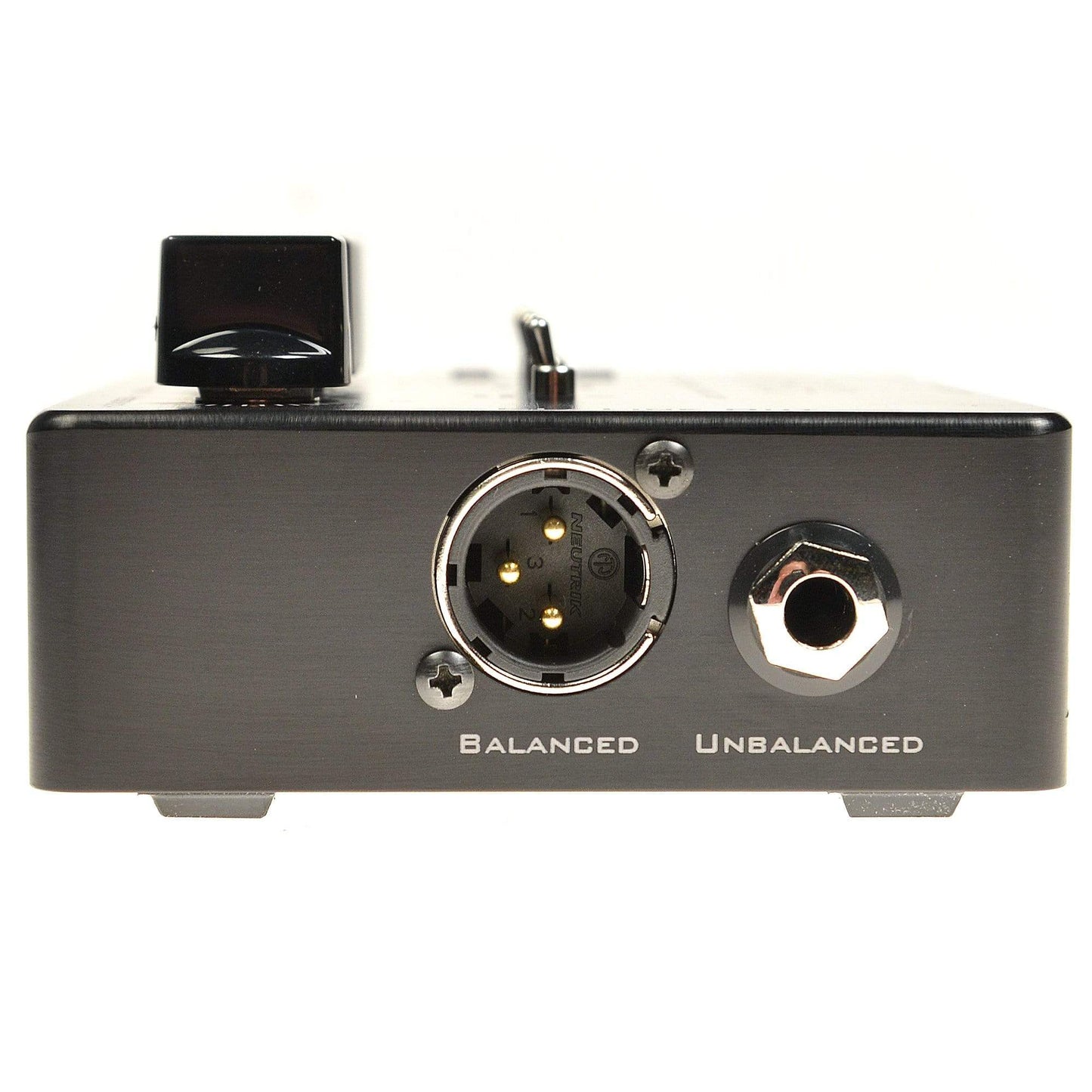 Suhr A.C.E. Analog Cabinet Emulator Effects and Pedals / Amp Modeling