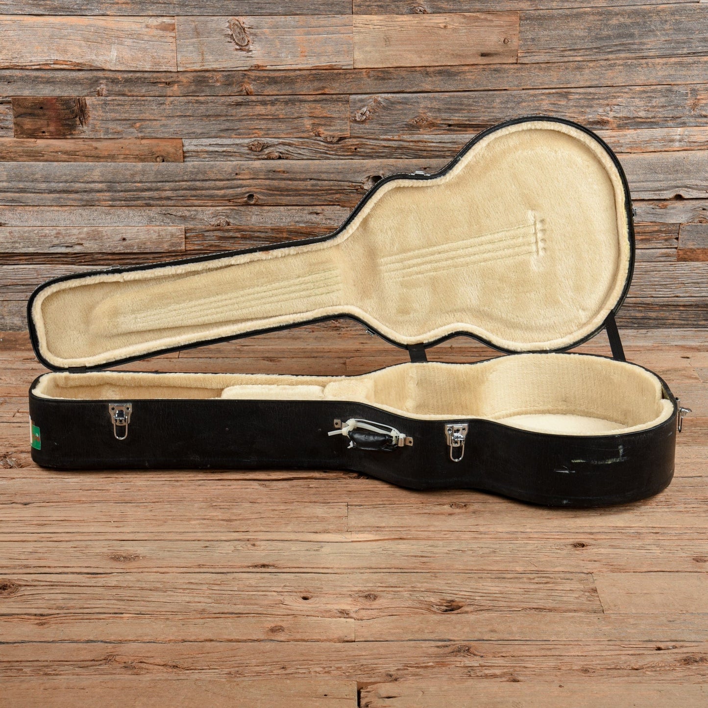 Tacoma Thunderchief CB10C Natural Bass Guitars / 4-String