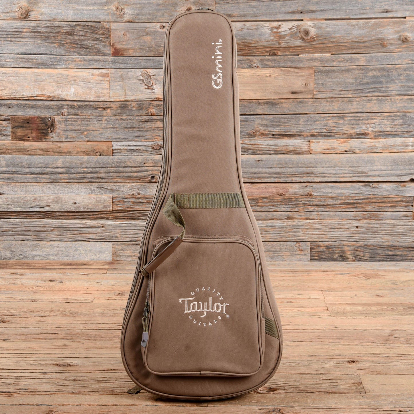 Taylor GS Mini-e Spruce/Walnut Natural 2019 Acoustic Guitars / Mini/Travel